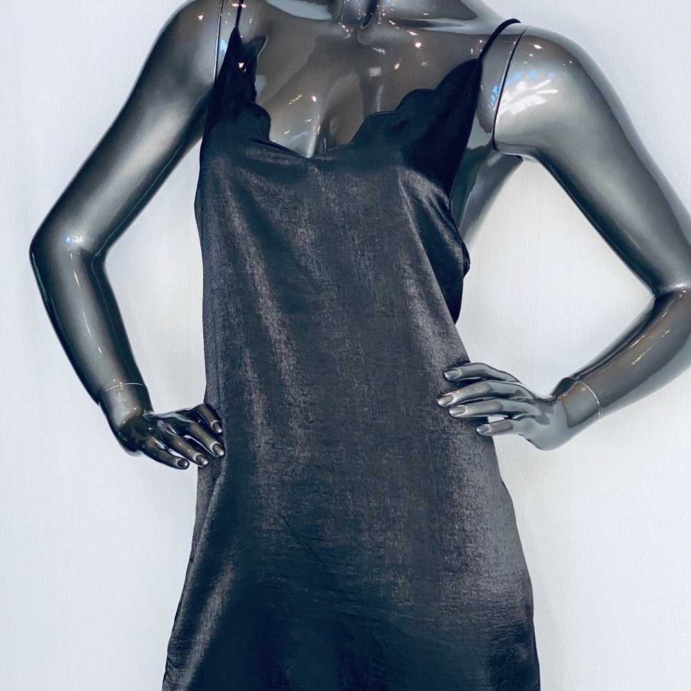 LBD ship style dress with lace trim size…